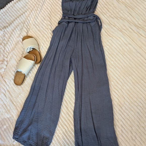 Evereve gauze blue jumpsuit xs - Picture 2 of 4